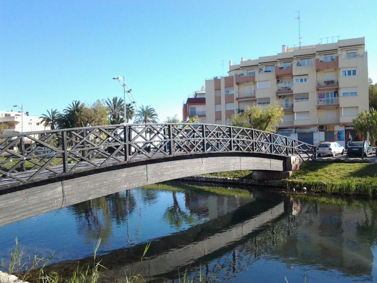 Primera Linea En Playa Sur. Plaza Constitucion Apartment Peñíscola