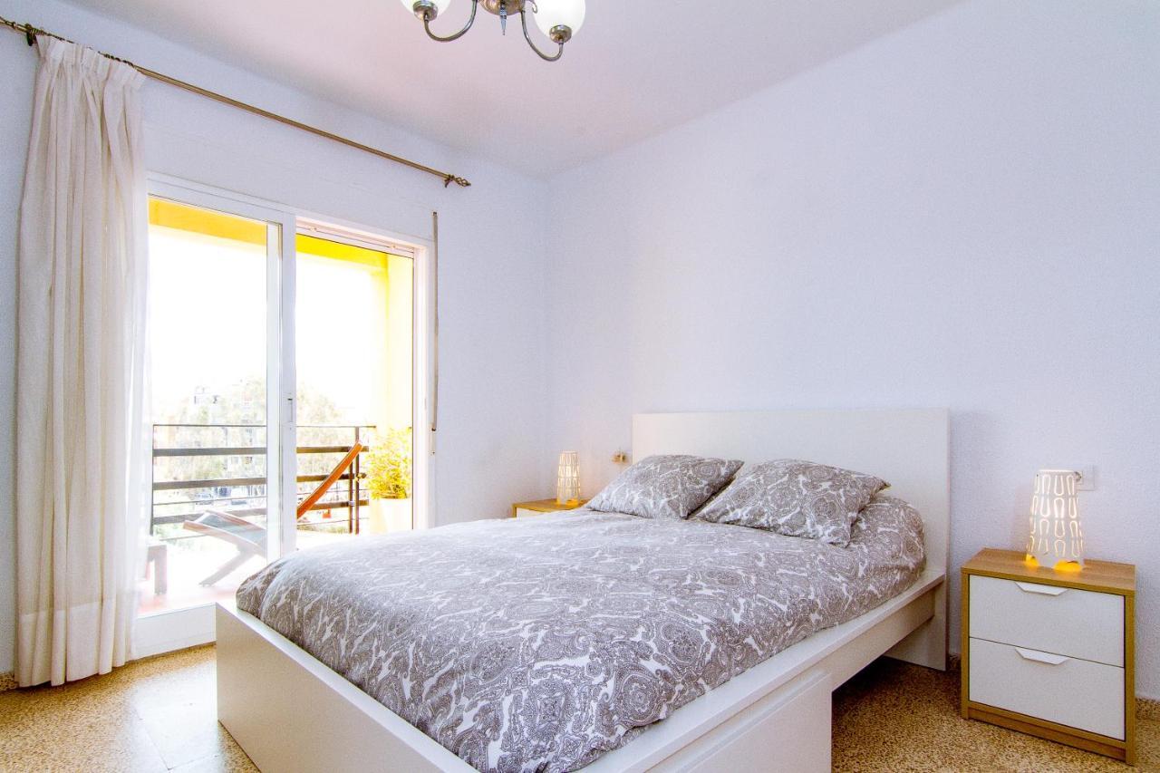 Appartement Primera Linea En Playa Sur. Plaza Constitucion Peñíscola